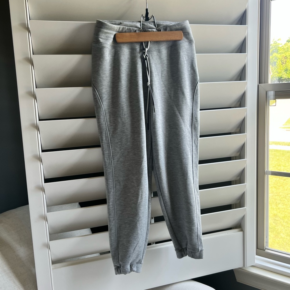 Athleta Cropped Jogger